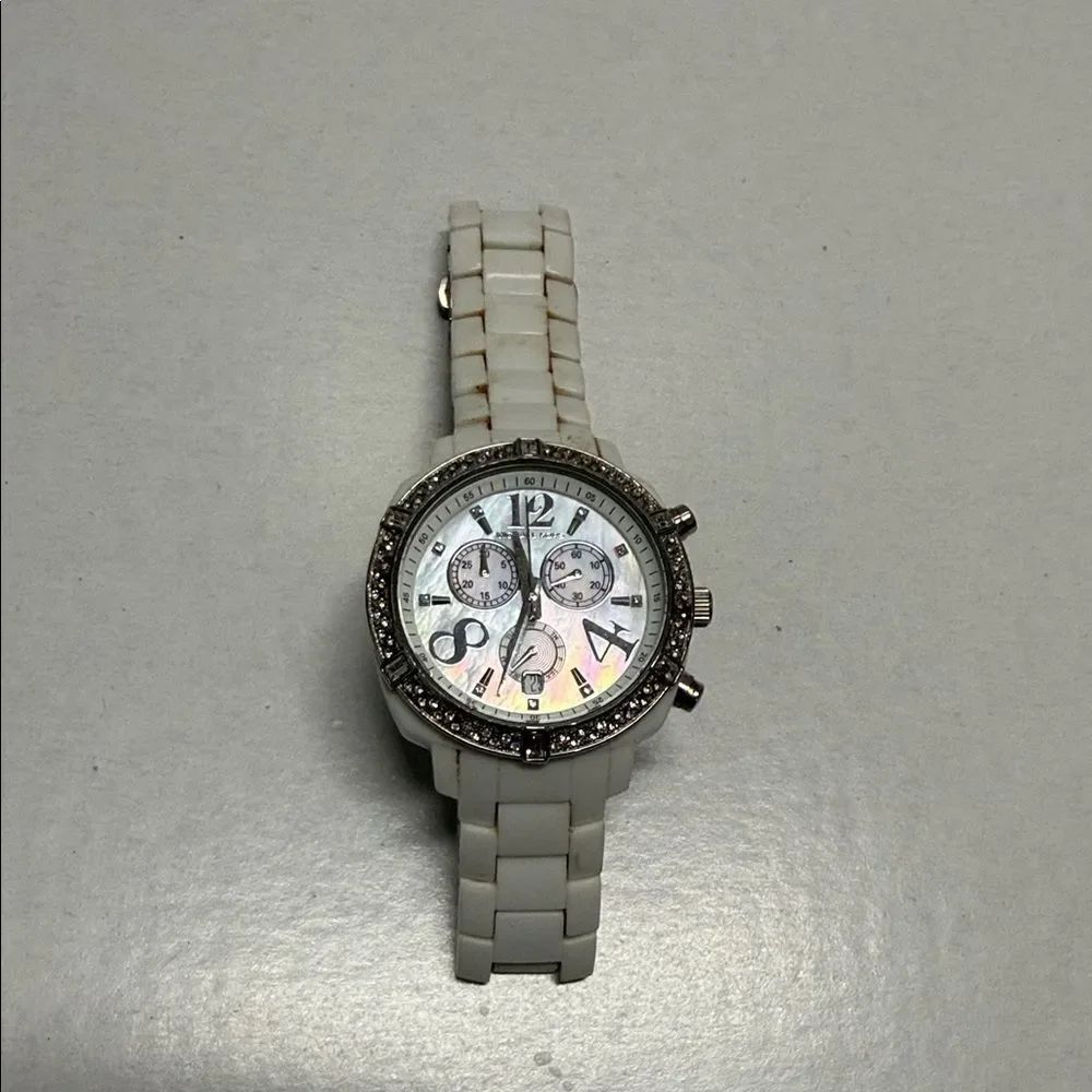 Michael Kors White Ivory Pearl Face Watch Stainless Steel LIKE NEW - Rhinestones